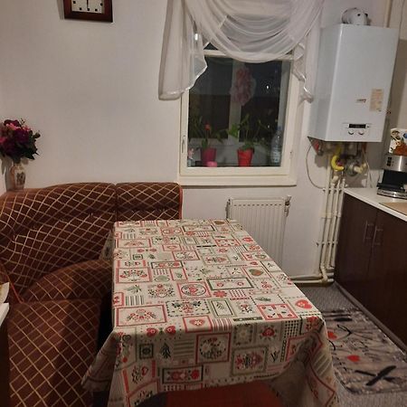 Deny Apartman Sfantu Gheorghe  Exterior photo